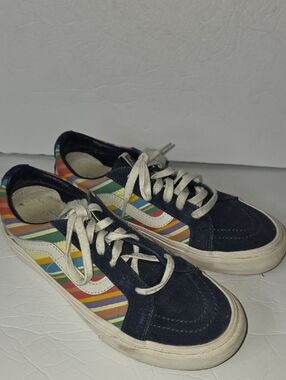 Vans SK8 Low Sneakers with Rainbow Stripe Sides Navy Suede W10,M8.5